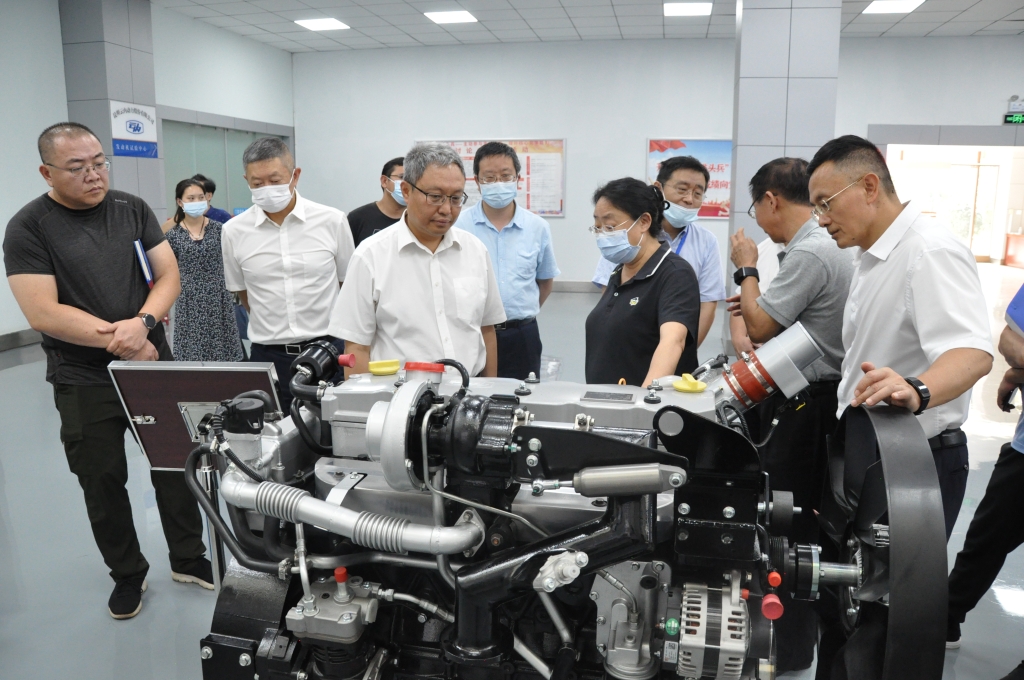 昆明市高端装备及汽车制造工业链主要向导到K8凯发·国际官方网站动力开展调研